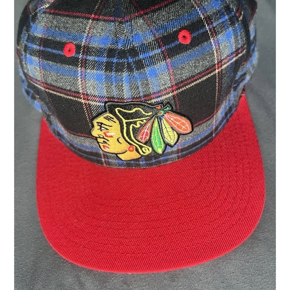 Hard To Find Mitchell & Ness Chicago Blackhawks Plaid Snapback Hat Red Brim NHL